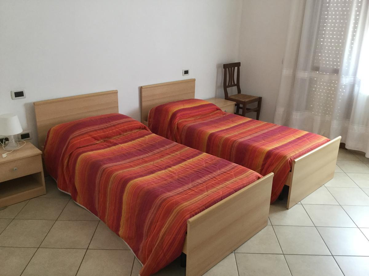 Albergo Adige Boara Pisani Buitenkant foto