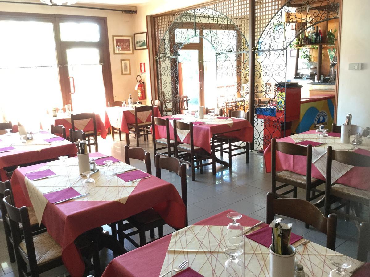 Albergo Adige Boara Pisani Buitenkant foto
